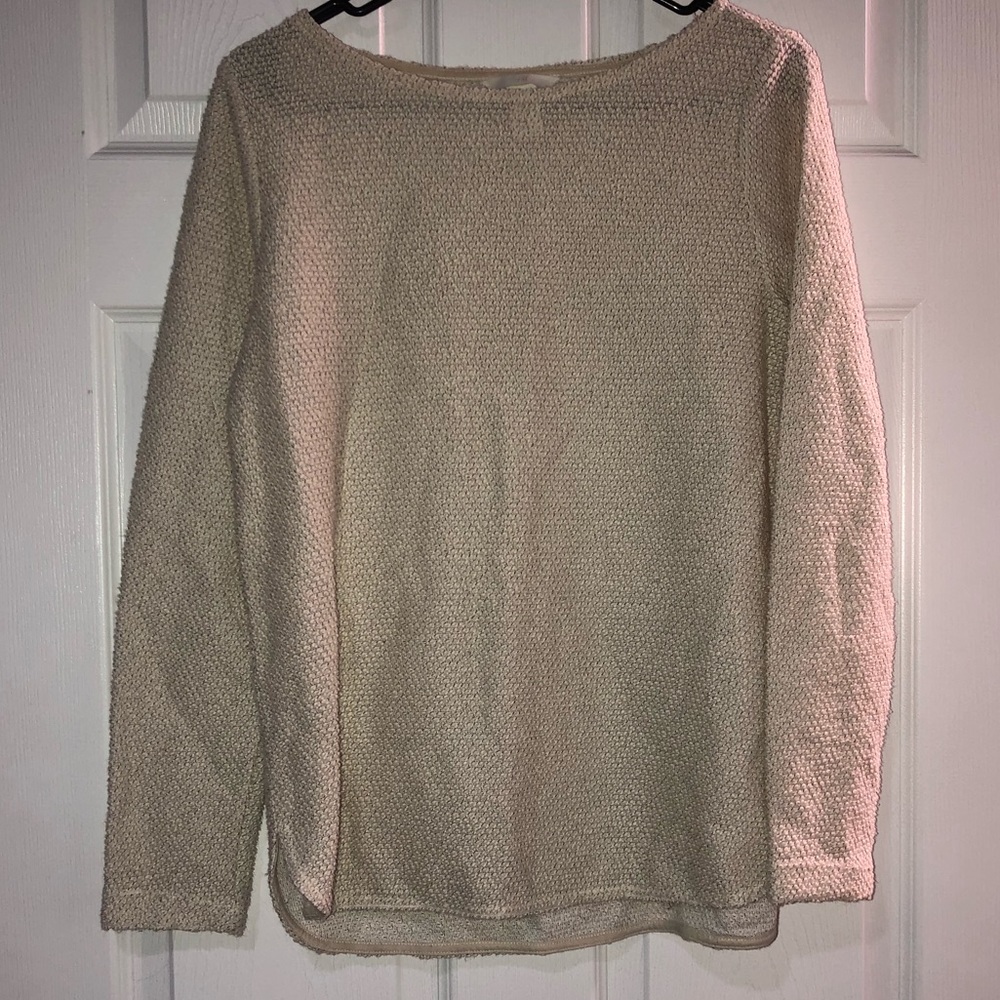 H&M cream and black top